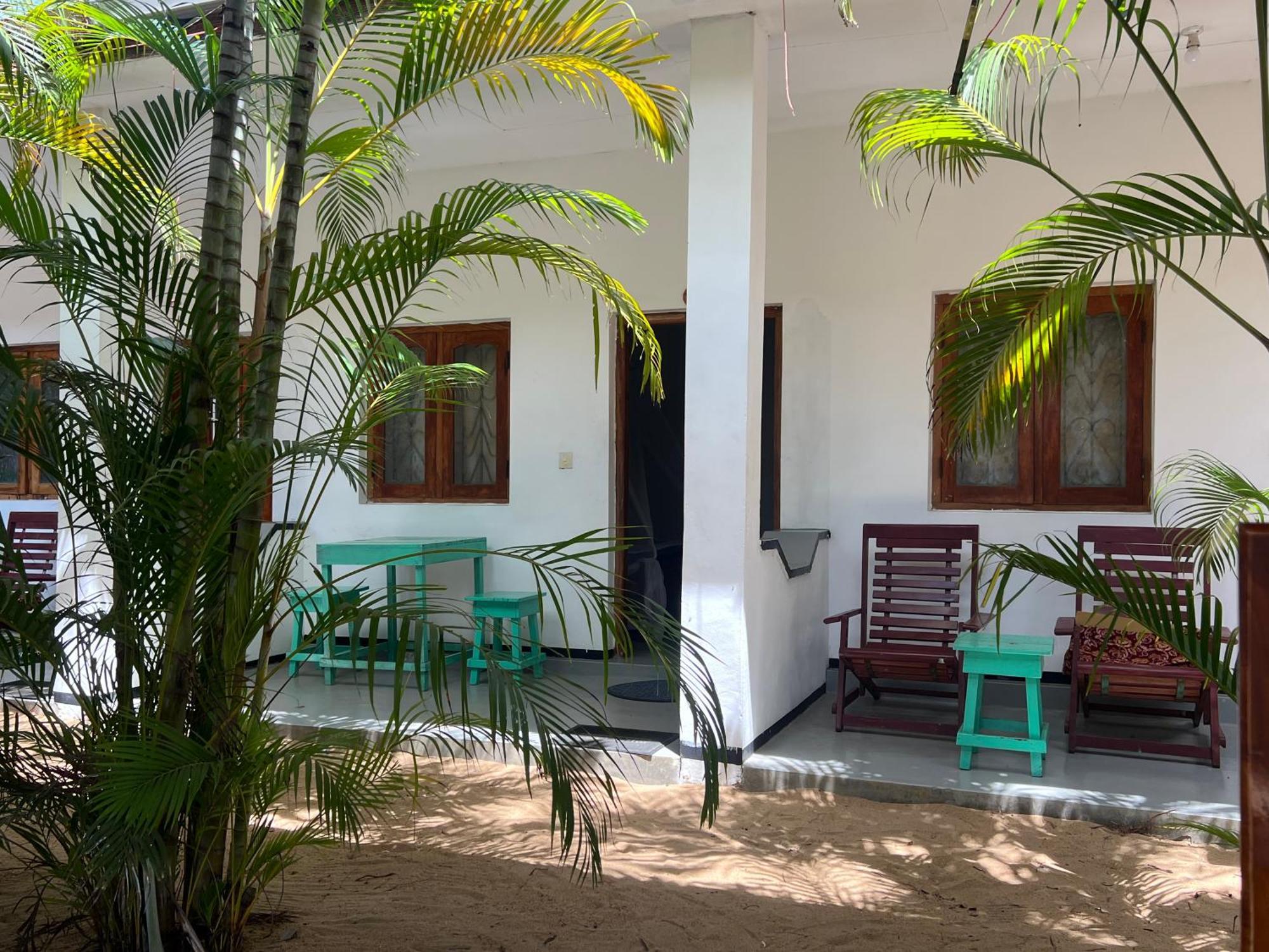 Moxy Bay Arugambay Hotel Baía de Arugam Exterior foto